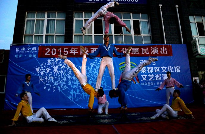 2015��7��24��������ʡ�Ӽ����߽������㶫����ˮ԰����